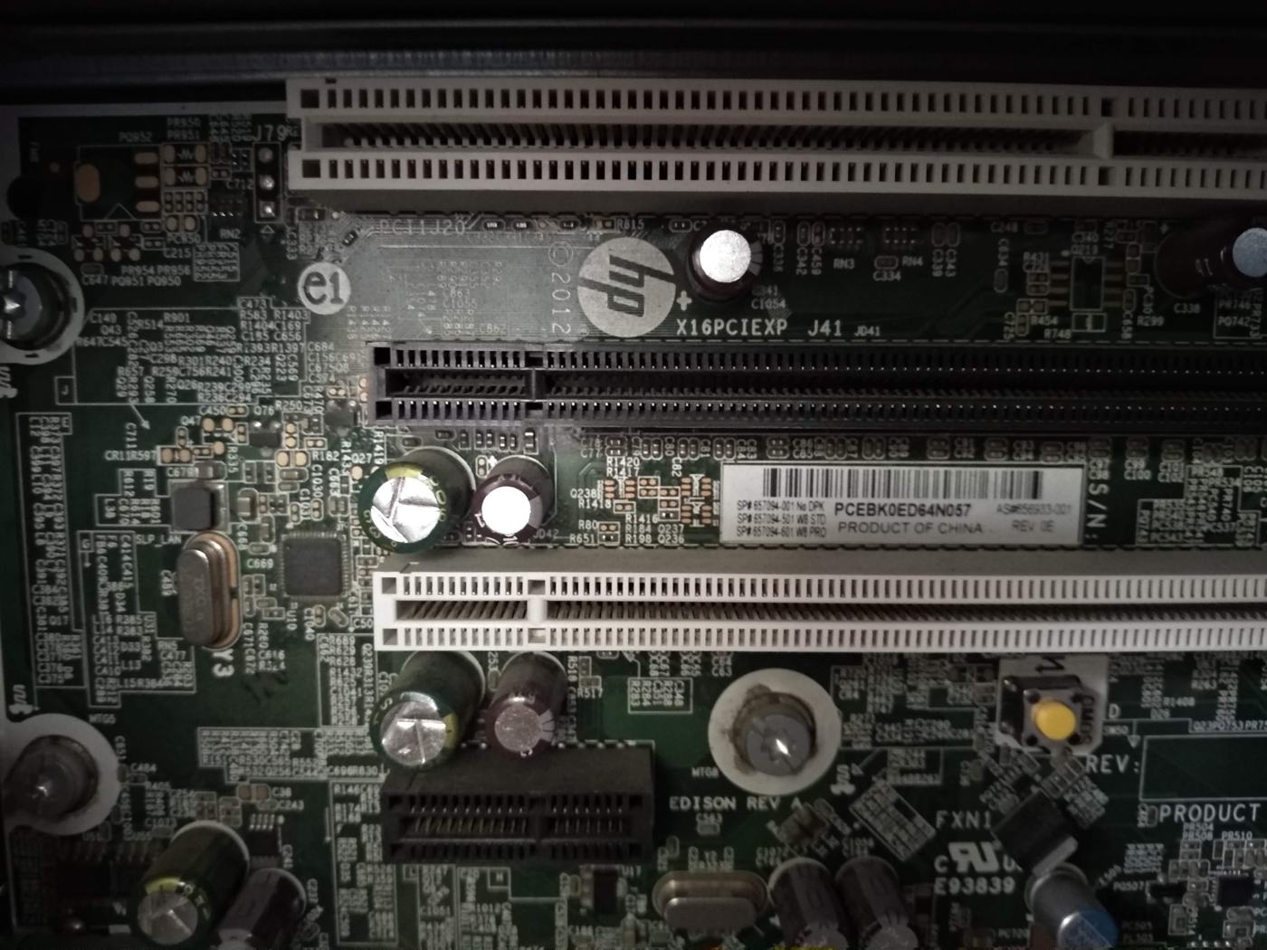 Placa de computador HP en mantenimiento